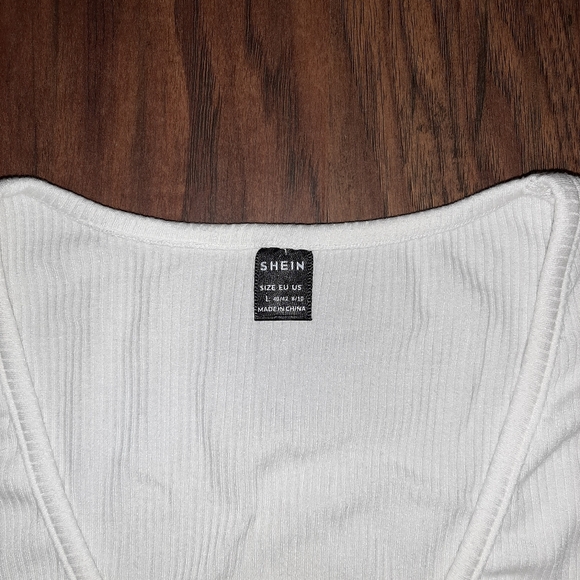 Shein white long sleeve crop top size large - Picture 3 of 3